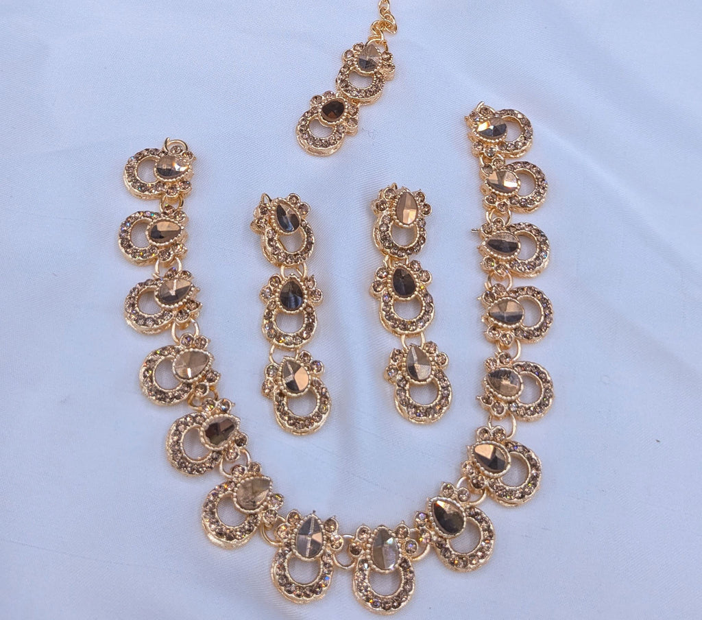 Poalki Work  With Tikka