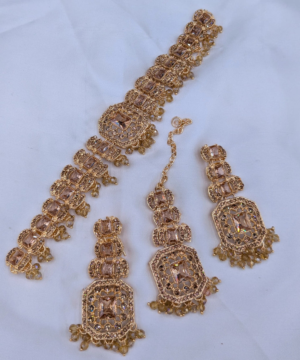 Chocker style set With Tikka ; Zarqon Work